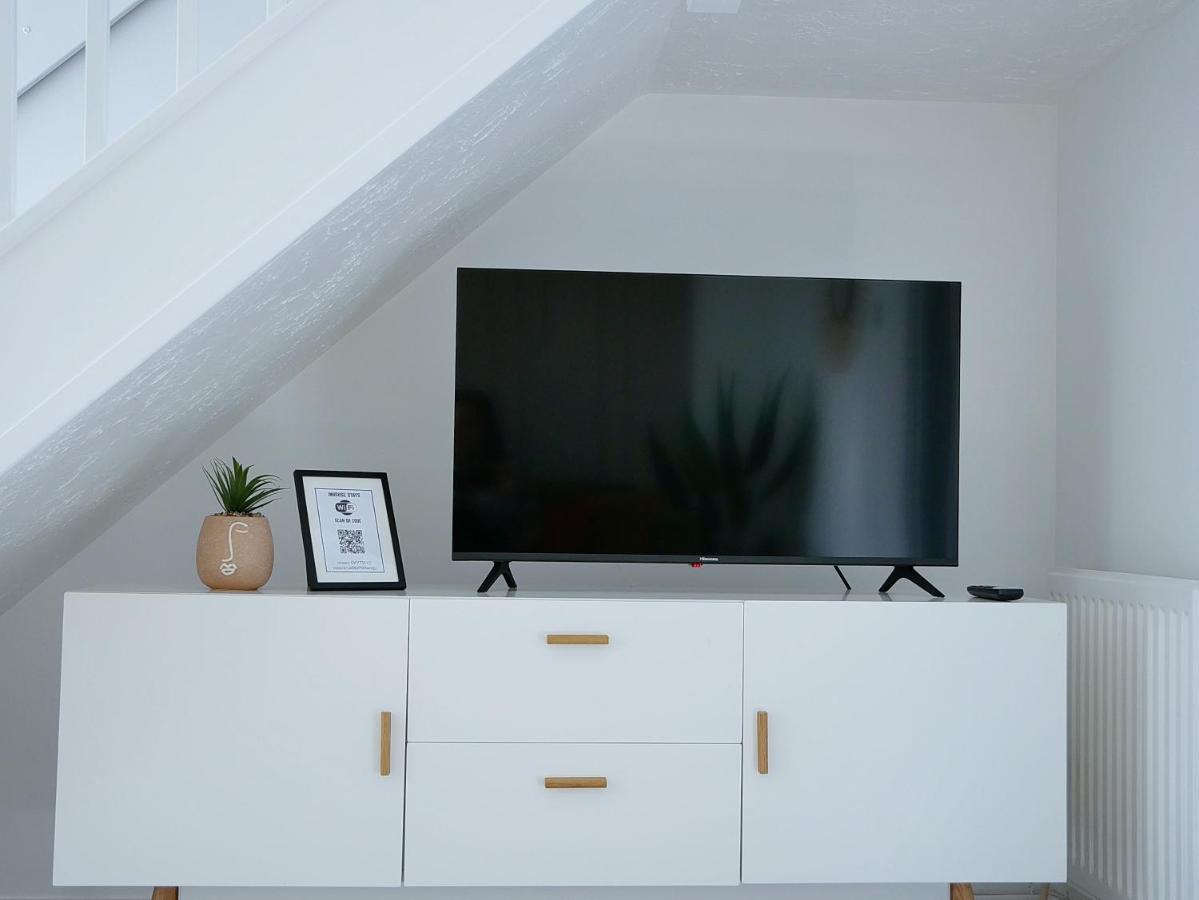 East London House Near Tube With Parking Vila Exterior foto